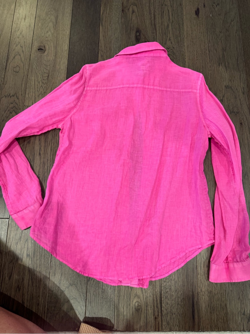 Lilly Pulitzer 100% Linen Bright Pink Button-Down Shirt - Picture 3 of 4